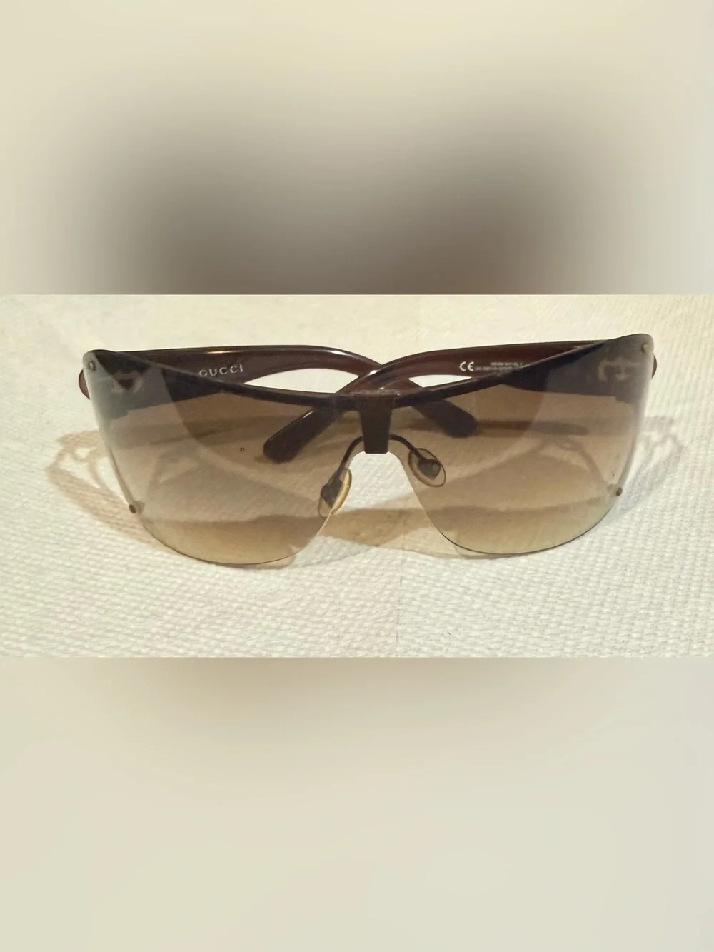 Gucci  rare vintage Women's Brown Gradient Rimless Sunglasses